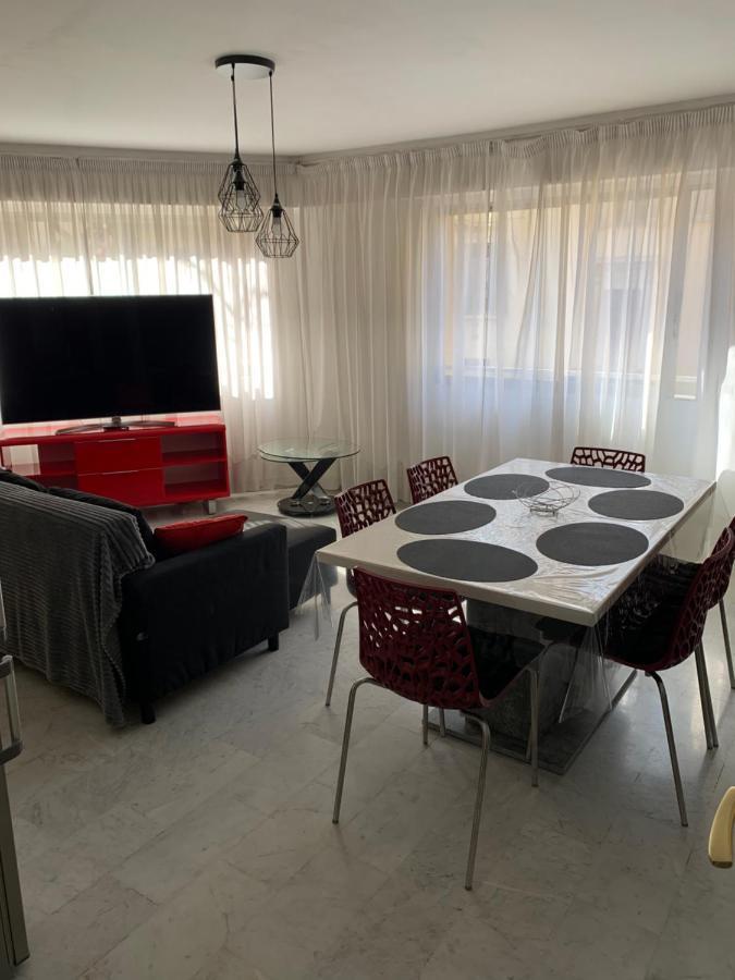 Centre Grand 3 Pieces A Pieds Appartamento